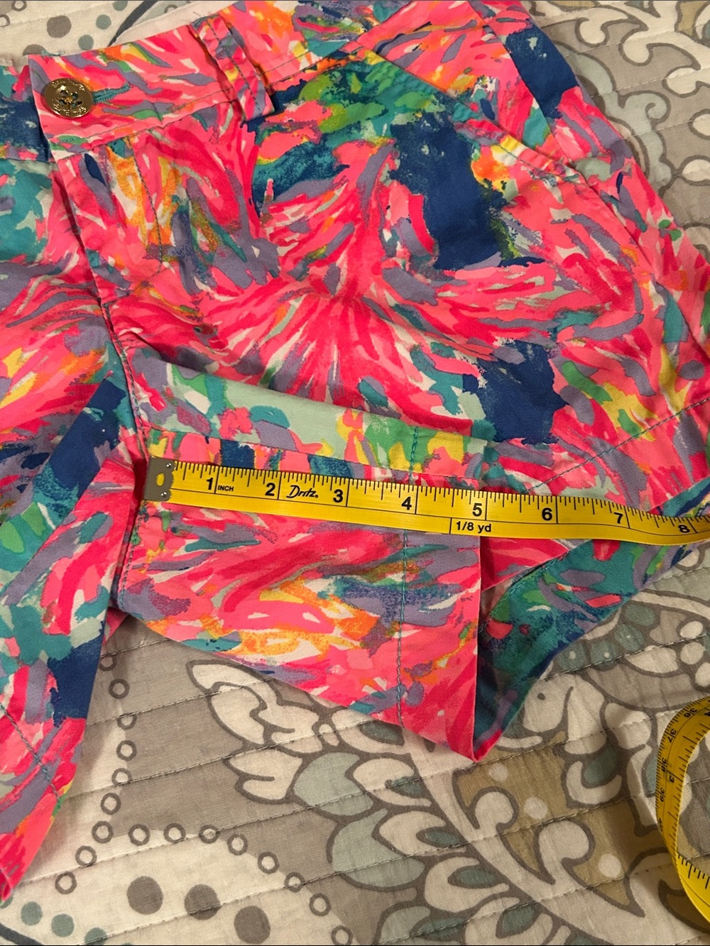 Lilly Pulitzer Callahan Neon Pink Multi-Color Floral Print Shorts - Picture 10 of 12